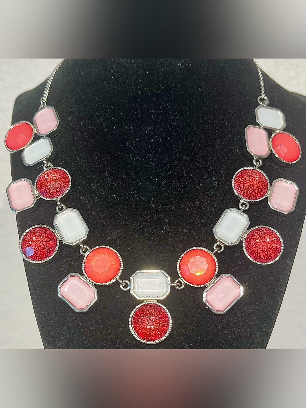 Vintage Y2K Multi-Color Statement Necklace with Red, Pink and White Accents